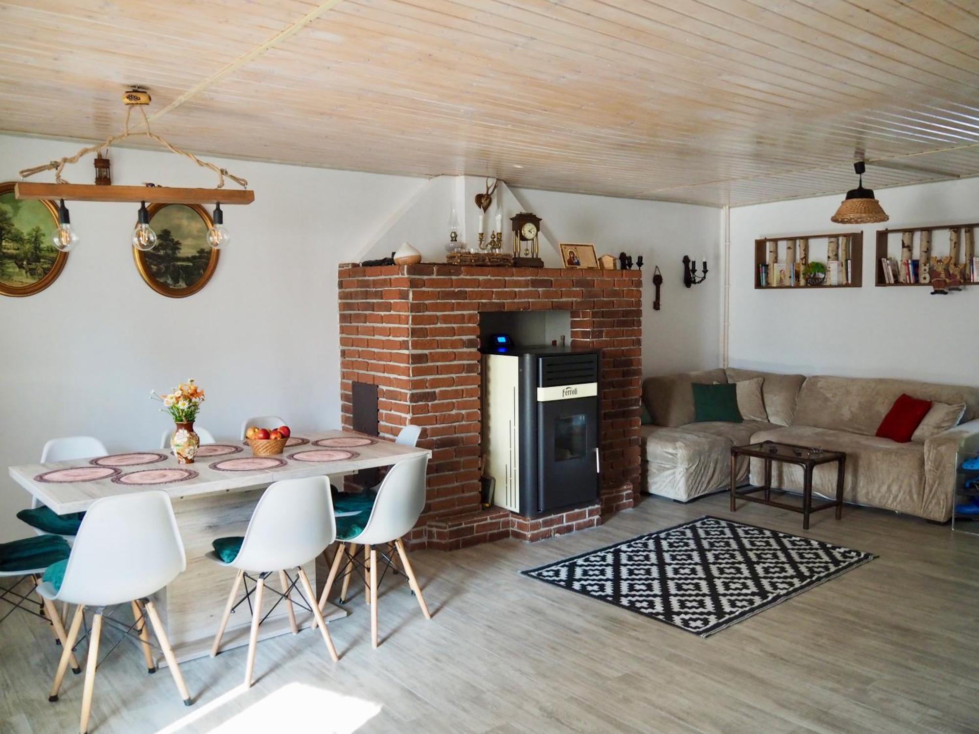 Holiday House Valiug Bagian luar foto
